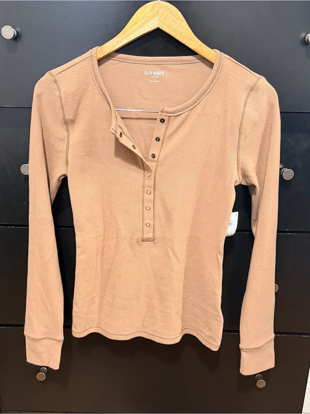 Old Navy Women's Long-Sleeve Henley Top — Light Tan